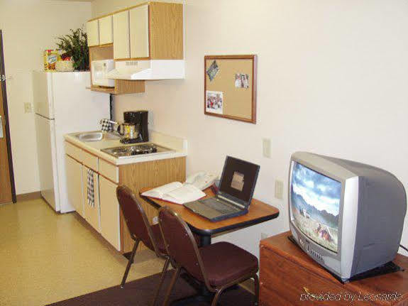 Woodspring Suites Charlotte Gastonia Quarto foto